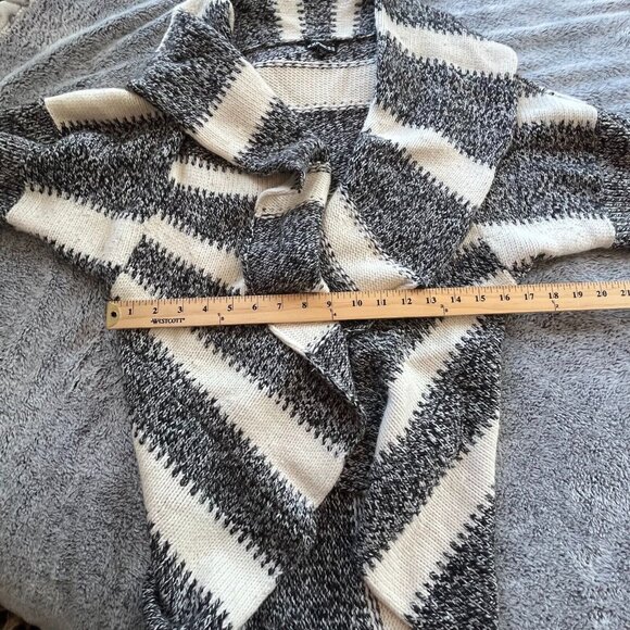 EXpress Womens Cardigan Small Black White Merino Wool Blend Stripe Flowy 16832 - Picture 7 of 8